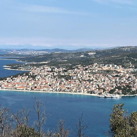 Appartement Luxury Laurus Penthouse With Awesome Sea View à Primošten Extérieur photo