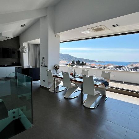 Appartement Luxury Laurus Penthouse With Awesome Sea View à Primošten Extérieur photo