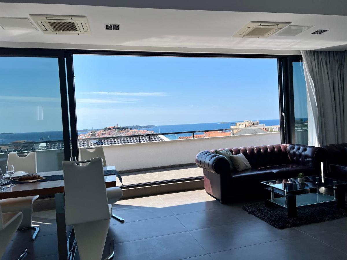 Appartement Luxury Laurus Penthouse With Awesome Sea View à Primošten Extérieur photo