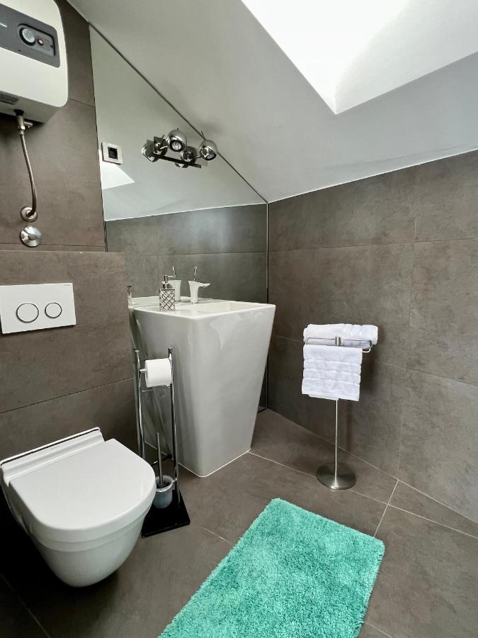 Appartement Luxury Laurus Penthouse With Awesome Sea View à Primošten Extérieur photo
