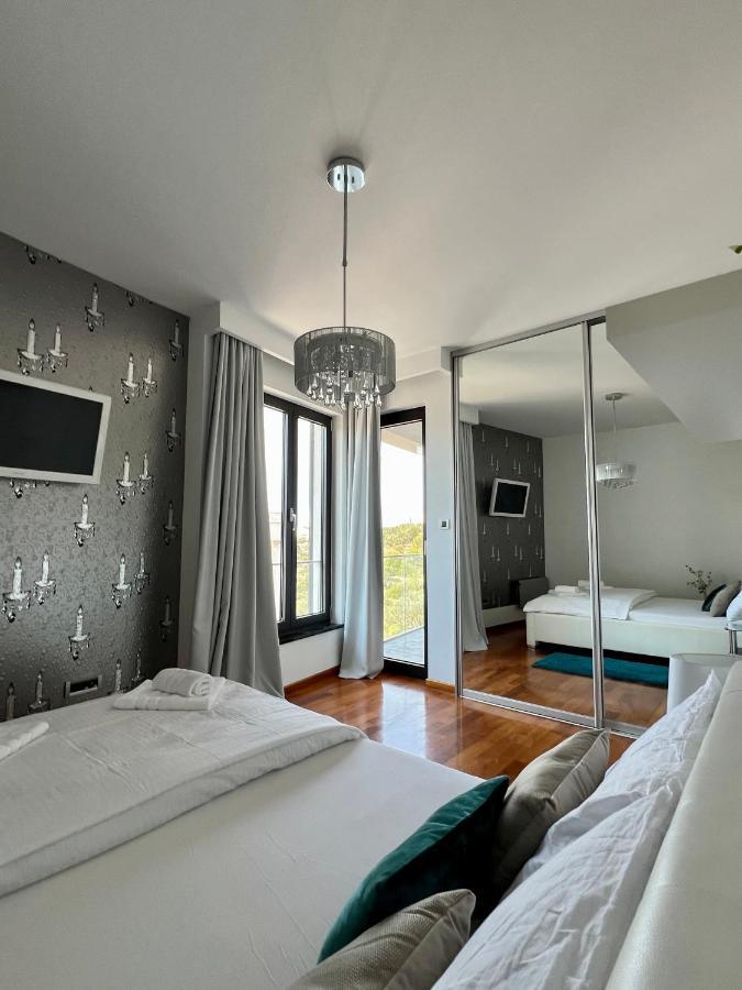 Appartement Luxury Laurus Penthouse With Awesome Sea View à Primošten Extérieur photo