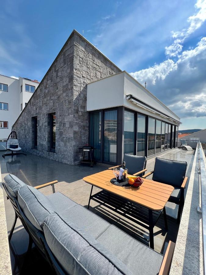 Appartement Luxury Laurus Penthouse With Awesome Sea View à Primošten Extérieur photo
