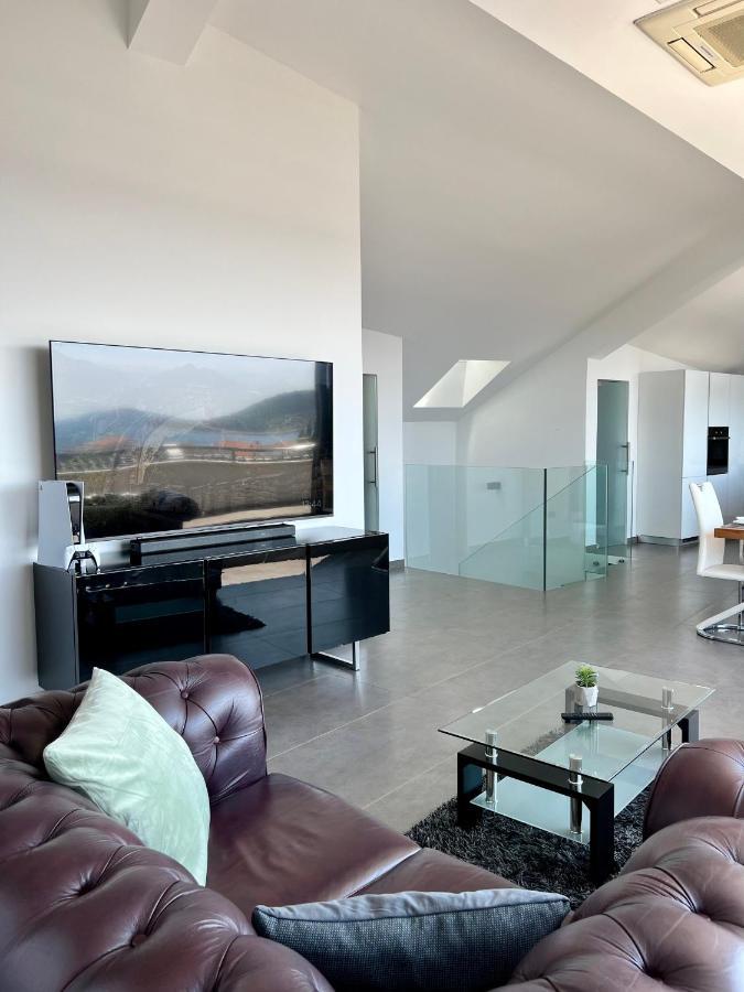 Appartement Luxury Laurus Penthouse With Awesome Sea View à Primošten Extérieur photo