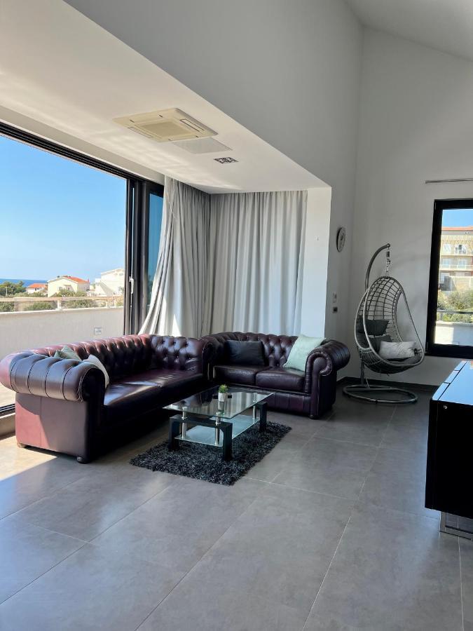 Appartement Luxury Laurus Penthouse With Awesome Sea View à Primošten Extérieur photo